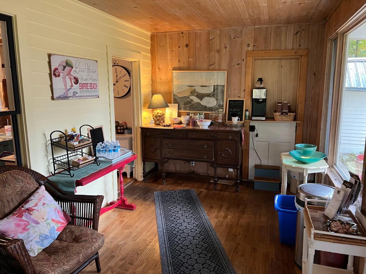 The Cottonwood Inn B&B Empire Eksteriør bilde