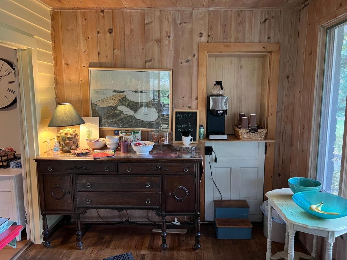 The Cottonwood Inn B&B Empire Eksteriør bilde